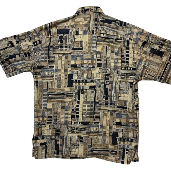 Tori Richard Blue and Tan Geometric Mens Short Sleeve Cotton Lawn Hawaiian Shirt - Picture 2 of 6